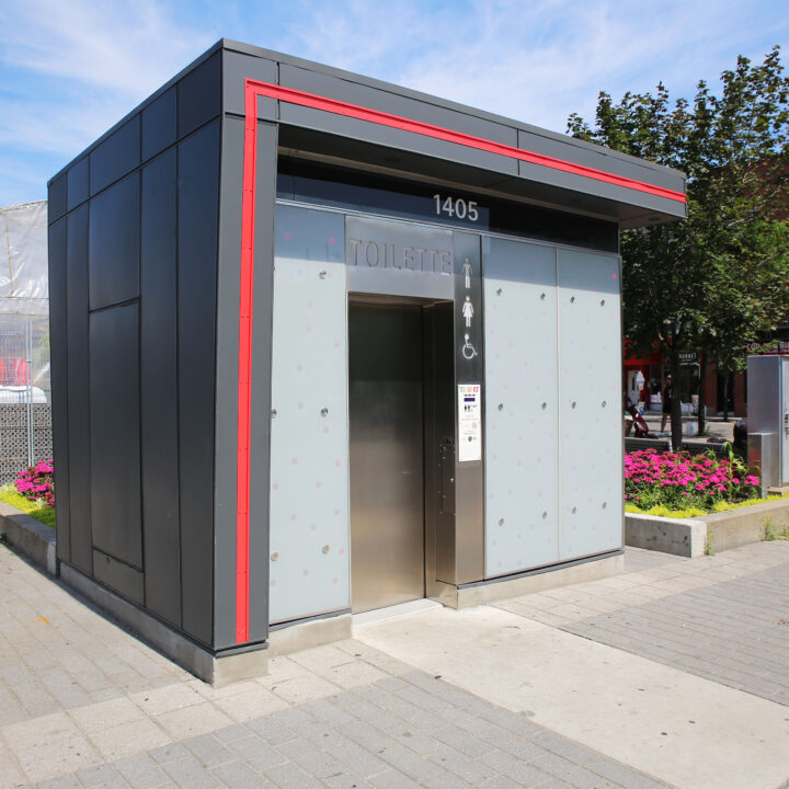 Métro Papineau &#8211; Toilette autonettoyante